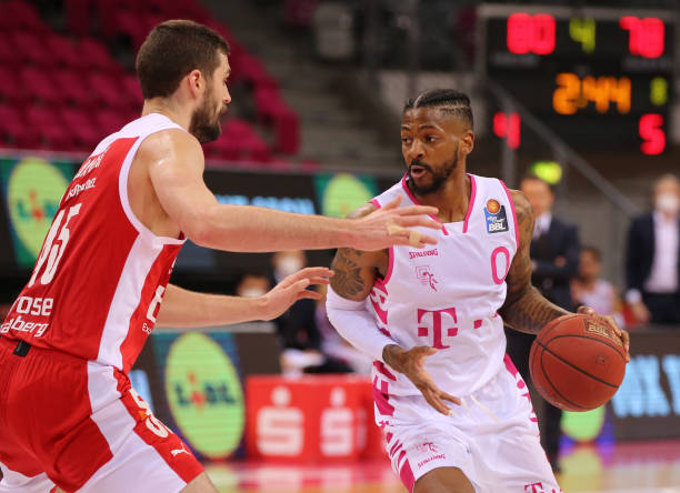 传球和掩护 传球和掩护